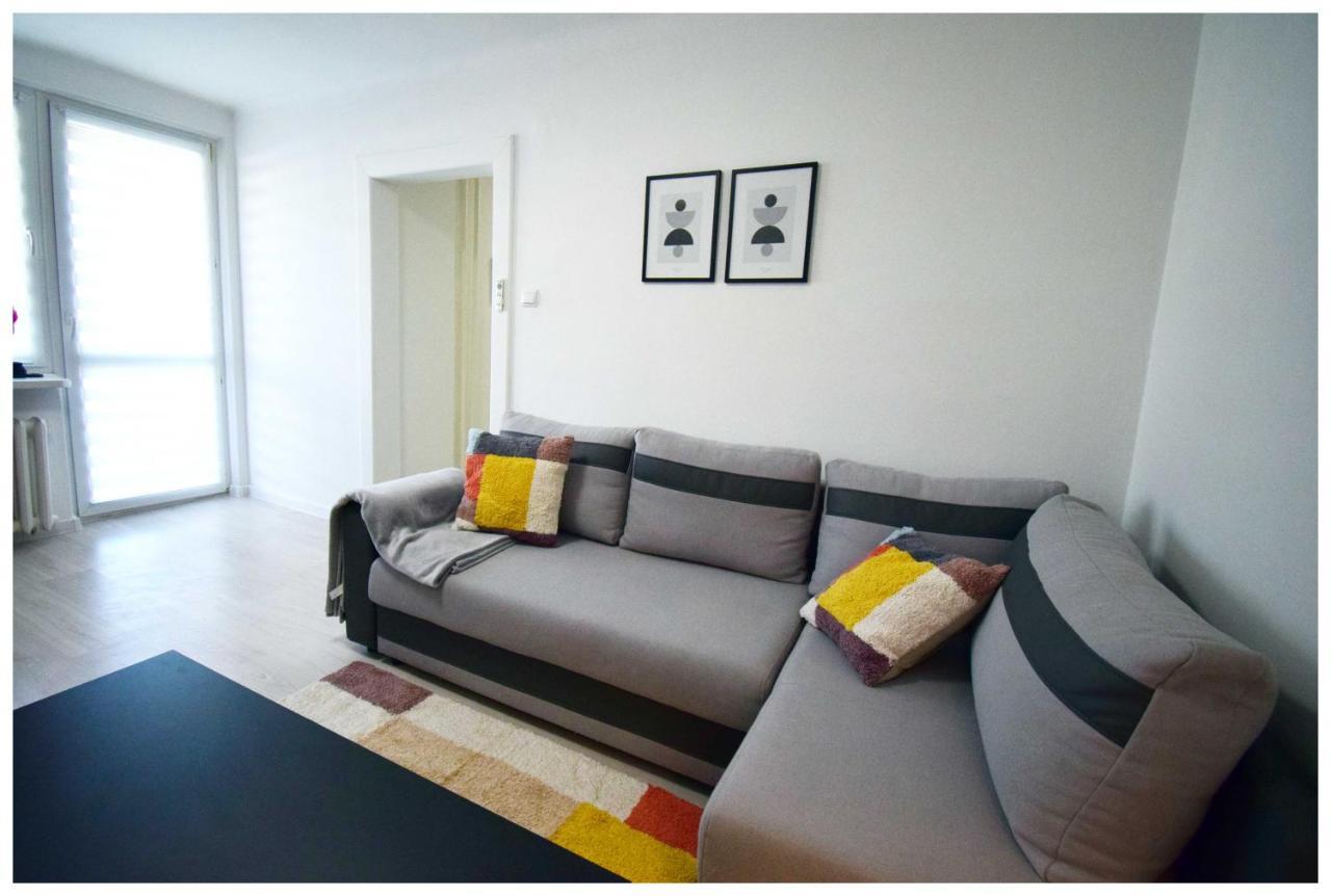 Color24 Centrum Nisko Apartment ภายนอก รูปภาพ